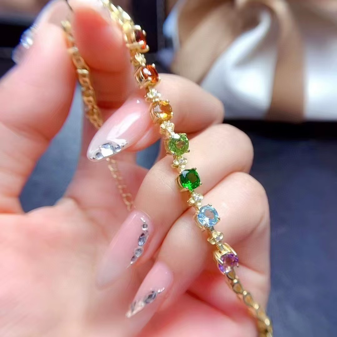 부티크 쥬얼리 여성용 팔찌 925 순수 실버 천연 전기 - Al Ain Jewelry & Watches Exhibition 2025 리뷰 및 가격